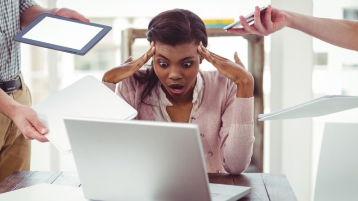 How to Manage Your Time When You're Overwhelmed: 4 Steps