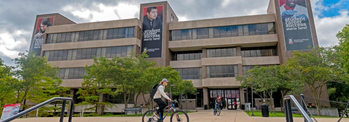 How to Manage Your Finances as a Student: 5 Tips